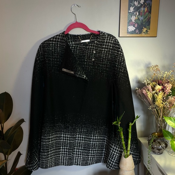 Ted Baker London - Picture 2 of 4